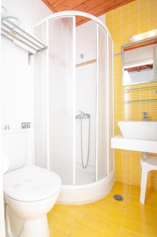 The Windmill Resort Mitáta Екстериор снимка